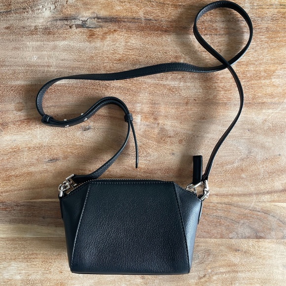 Givenchy Nano Antigona Black - Picture 3 of 6
